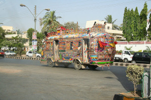 800px-Decorated_bus_in_Karachi